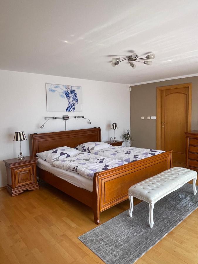 Vila Berlin プラハ エクステリア 写真