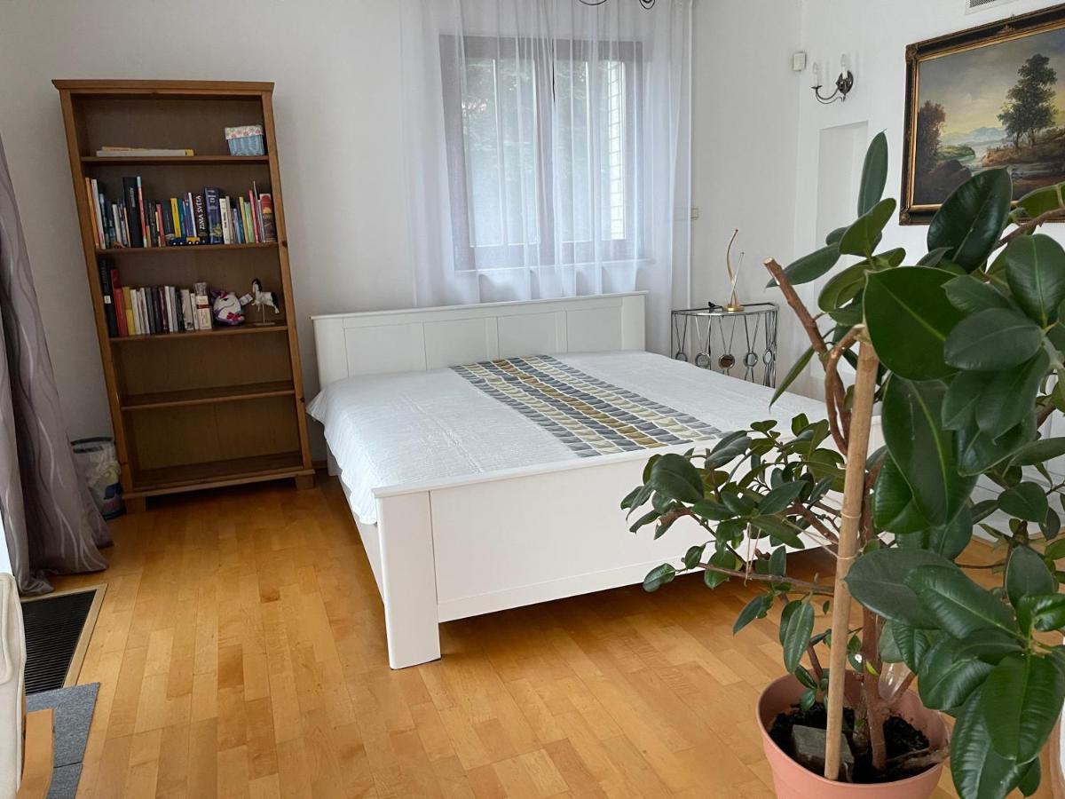 Vila Berlin プラハ エクステリア 写真