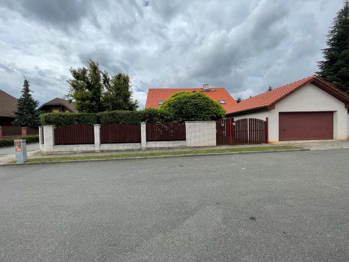 Vila Berlin プラハ エクステリア 写真